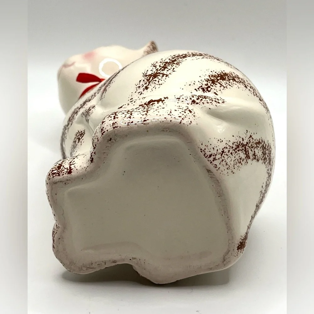 Vintage Ceramic Hand Painted White Striped Cat Close Eyes Planter Red Bow 6 in